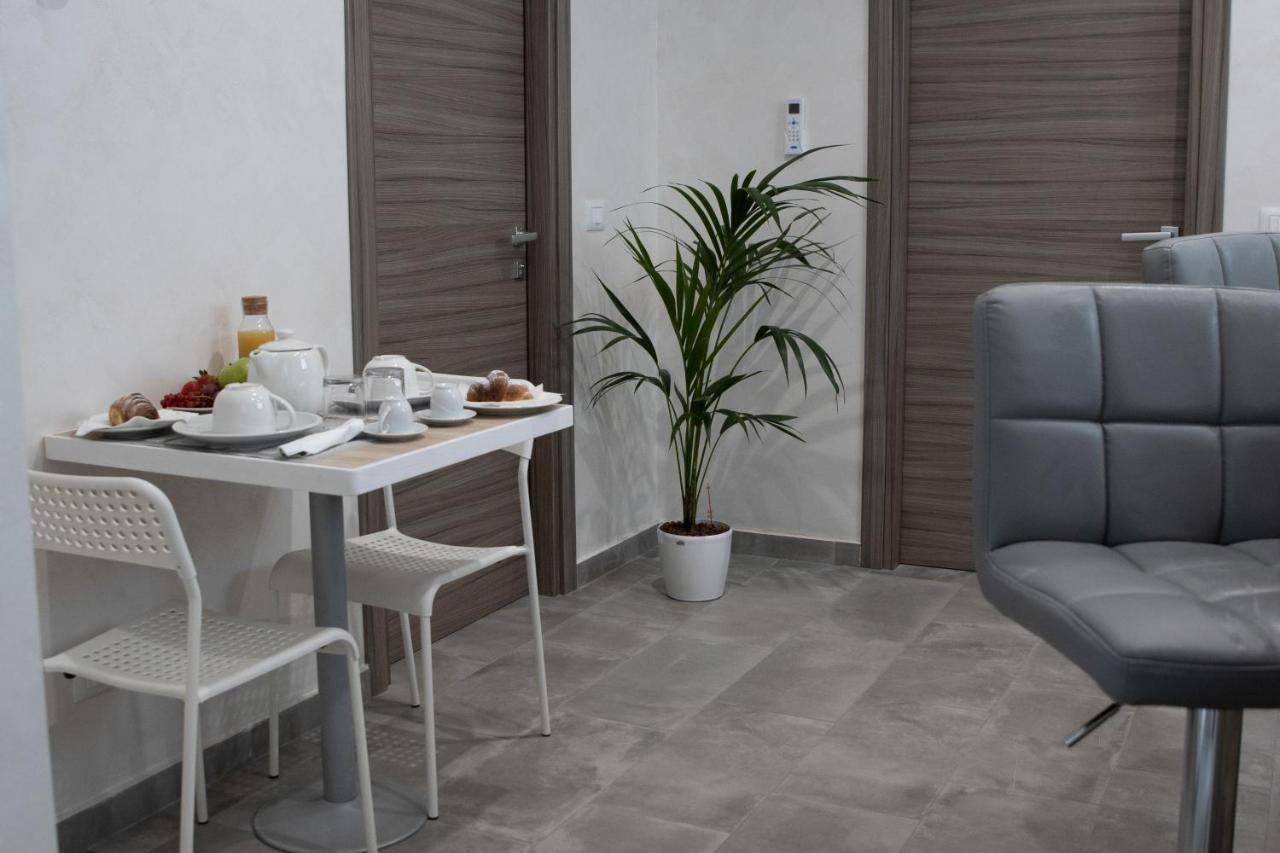 Le Mirage Boutique Otel Reggio di Calabria Dış mekan fotoğraf